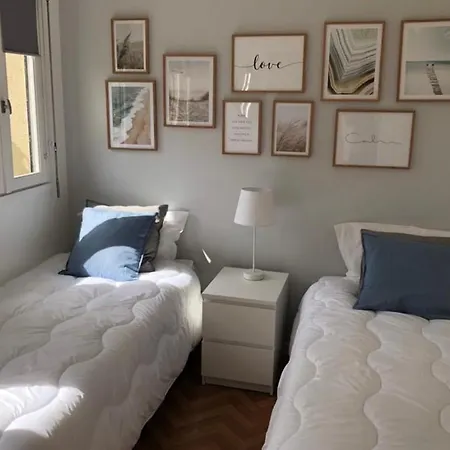 Apartment Beautiful With Gardenlk *
