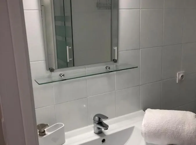 Διαμέρισμα Beautiful With Gardenlk